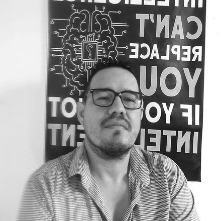 Luis Suárez Cubillos, Contador Público
